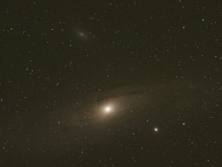 Jedin 4 minuty dlouh expozice M31 pozen Nuccio D'Angelo, automaticky pointovno kamerou G1-0300